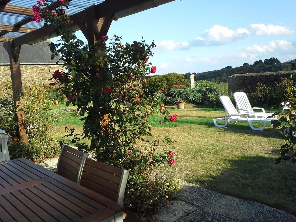 Le Relais De Launay Ploubazlanec Exterior photo